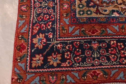 Mashad Red Hand Knotted 65 X 105 Area Rug 301-135837 Image 3