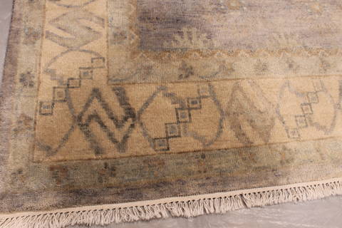 Oushak Grey Hand Knotted 89 X 119 Area Rug 301-135848 Image 3