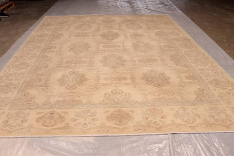 Pishavar Beige Hand Knotted 810 X 119 Area Rug 301-135872 Image 2