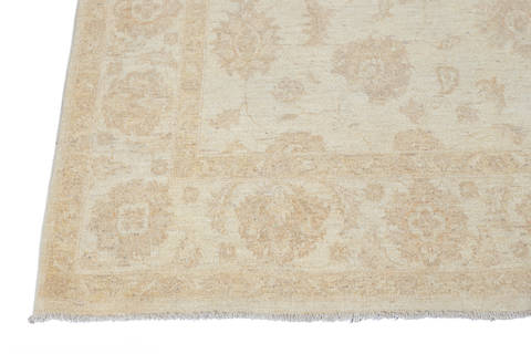 Chobi White Hand Knotted 67 X 102 Area Rug 700-135909 Image 4