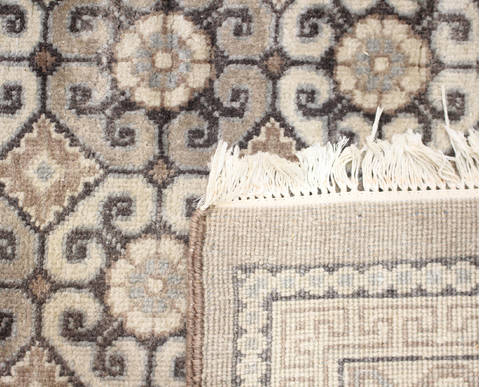 Modern Multicolor Hand Knotted 82 X 104 Area Rug 904-135963 Image 3