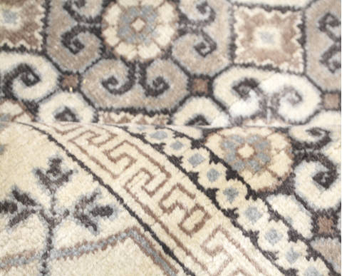 Modern Multicolor Hand Knotted 82 X 104 Area Rug 904-135963 Image 6