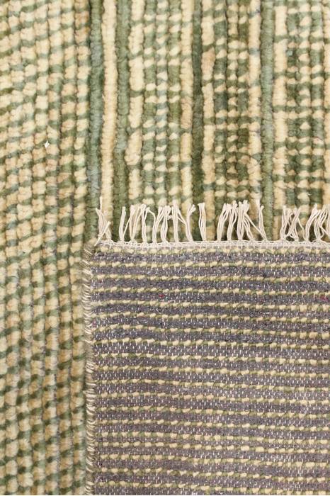 Modern Green Hand Knotted 80 X 102 Area Rug 904-135966 Image 3