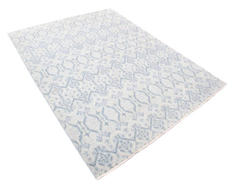 Modern Grey Hand Knotted 81 X 103 Area Rug 904-136247 Image 1