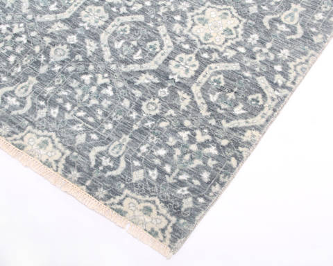 Modern Black Hand Knotted 81 X 104 Area Rug 904-136249 Image 2