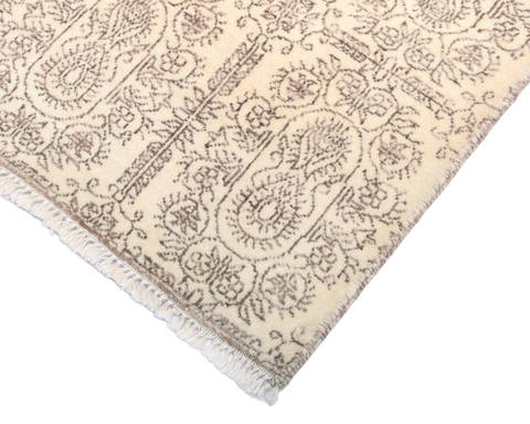 Modern Beige Hand Knotted 711 X 100 Area Rug 904-136250 Image 2