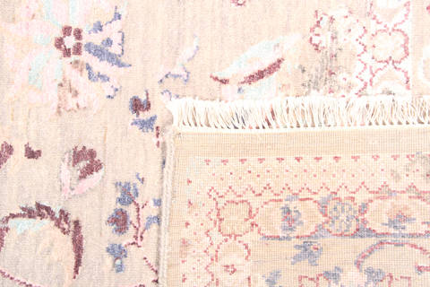 Agra Grey Hand Knotted 83 X 101 Area Rug 904-136272 Image 3