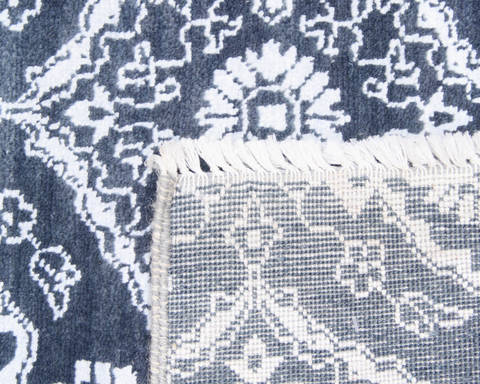 Modern Blue Hand Knotted 60 X 94 Area Rug 904-136303 Image 3