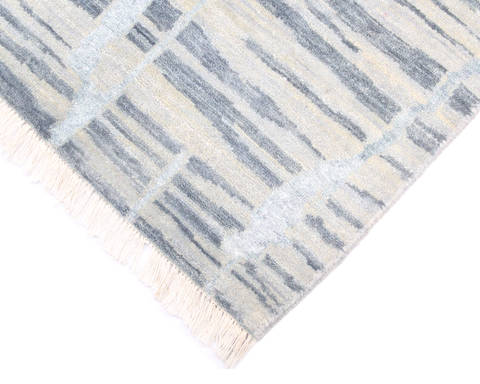 Modern Grey Hand Knotted 60 X 91 Area Rug 904-136306 Image 2