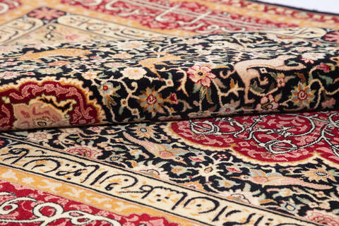 Pak-Persian Black Hand Knotted 47 X 73 Area Rug 700-136369 Image 8