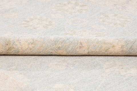 Chobi Blue Hand Knotted 88 X 124 Area Rug 700-136404 Image 5