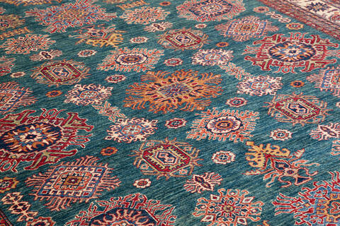 Kazak Green Hand Knotted 90 X 122 Area Rug 700-136415 Image 5