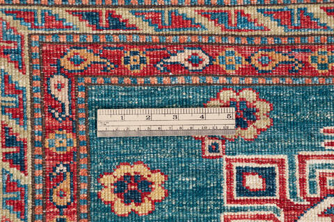 Kazak Green Hand Knotted 90 X 122 Area Rug 700-136415 Image 8