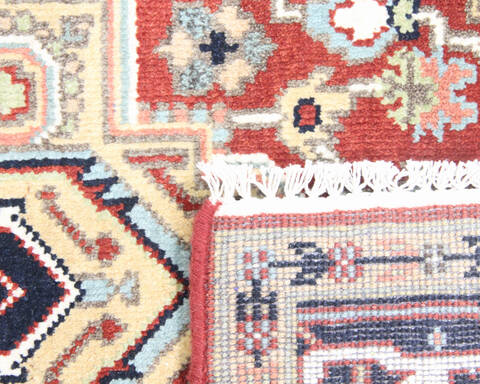 Heriz Multicolor Hand Knotted 40 X 60 Area Rug 904-136487 Image 3
