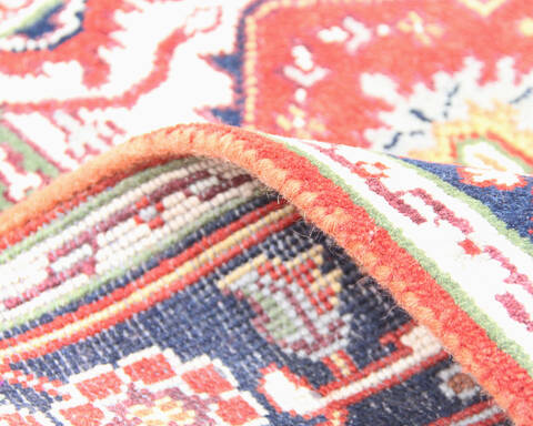 Heriz Multicolor Hand Knotted 40 X 60 Area Rug 904-136490 Image 4