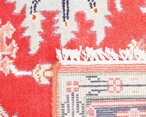 Heriz Multicolor Hand Knotted 60 X 90 Area Rug 904-136496 Image 3