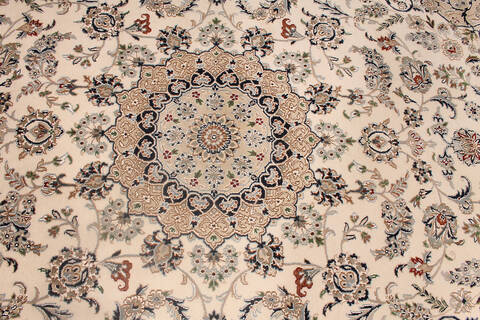 Nain White Hand Knotted 67 X 100 Area Rug 254-136539 Image 3