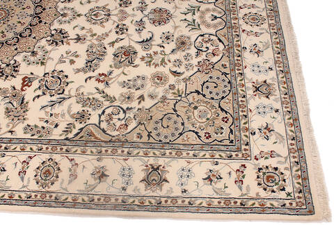 Nain White Hand Knotted 67 X 100 Area Rug 254-136539 Image 4