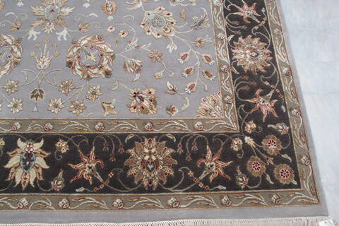 Jaipur Grey Hand Knotted 80 X 103 Area Rug 905-136626 Image 3