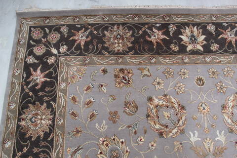 Jaipur Grey Hand Knotted 80 X 103 Area Rug 905-136626 Image 5