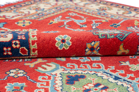 Kazak Red Hand Knotted 60 X 86 Area Rug 700-136739 Image 6