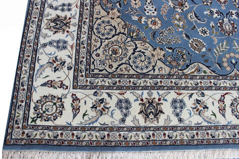 Nain Blue Hand Knotted 80 X 100 Area Rug 902-136762 Image 1