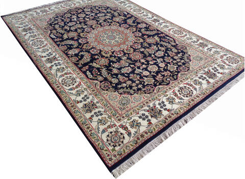 Nain Blue Hand Knotted 56 X 80 Area Rug 902-136772 Image 3