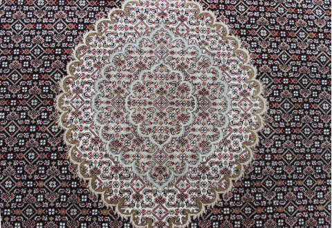 Mahi Black Round Hand Knotted 510 X 510 Area Rug 902-136784 Image 1