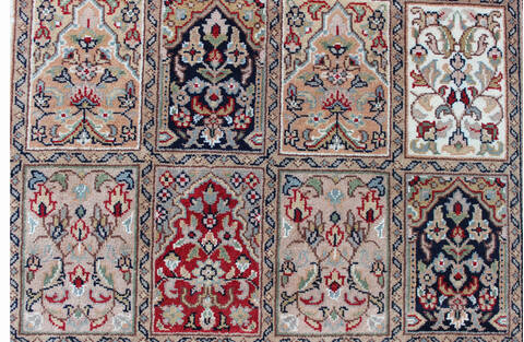 Bakhtiar Multicolor Hand Knotted 55 X 80 Area Rug 902-136811 Image 1