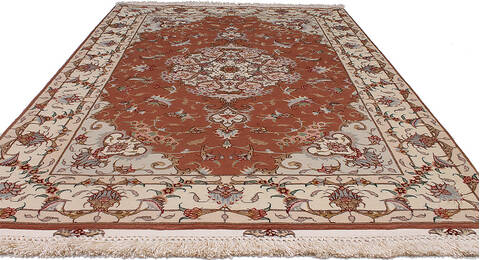 Tabriz Red Hand Knotted 33 X 52 Area Rug 254-136993 Image 2