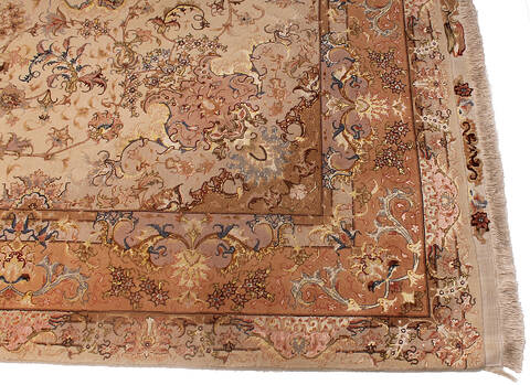 Tabriz Beige Hand Knotted 66 X 102 Area Rug 254-136998 Image 6