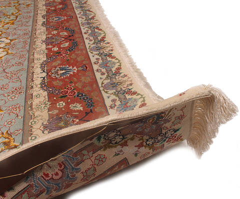 Tabriz Beige Hand Knotted 66 X 102 Area Rug 254-136999 Image 3