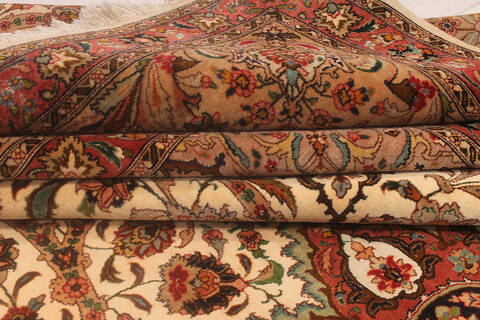 Tabriz Beige Hand Knotted 100 X 1310 Area Rug 254-137000 Image 9