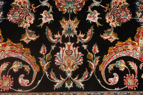Tabriz Black Hand Knotted 82 X 113 Area Rug 254-137008 Image 4