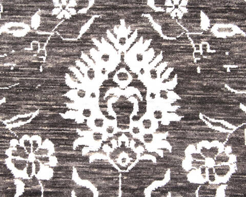 Modern Black Hand Knotted 811 X 121 Area Rug 904-137117 Image 4