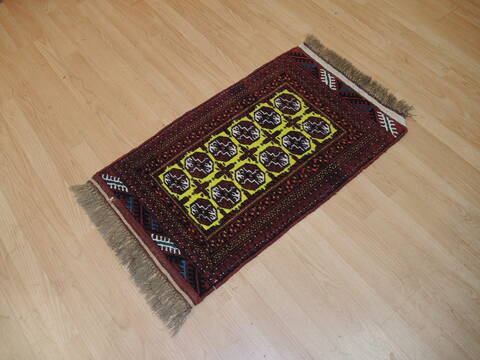 Baluch Red Hand Knotted 18 X 22 Area Rug 100-137203 Image 2