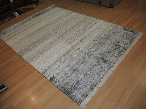 Modern Beige Machine Printed 55 X 80 Area Rug 100-137402 Image 3