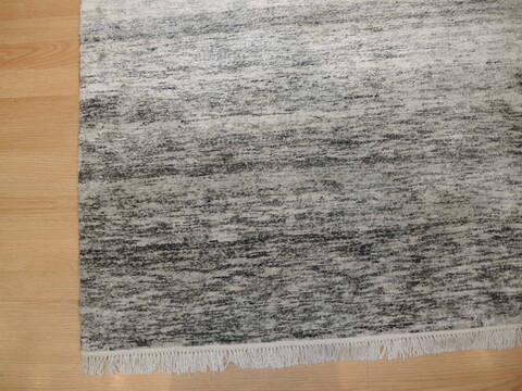 Modern Beige Machine Printed 55 X 80 Area Rug 100-137402 Image 4