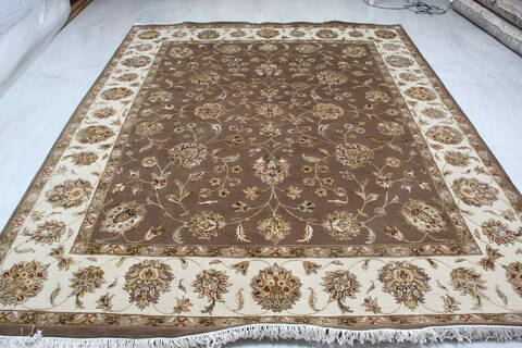 Jaipur Brown Hand Knotted 81 X 101 Area Rug 905-137484 Image 7