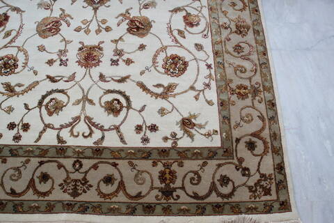 Jaipur White Hand Knotted 61 X 93 Area Rug 905-137491 Image 3