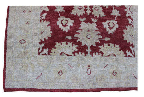 Agra Red Hand Knotted 40 X 60 Area Rug 902-137506 Image 2