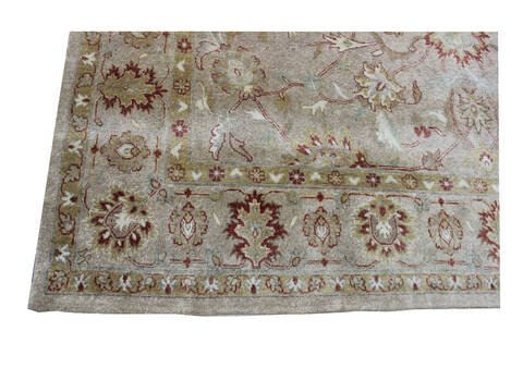 Agra Beige Hand Knotted 90 X 120 Area Rug 902-137510 Image 1