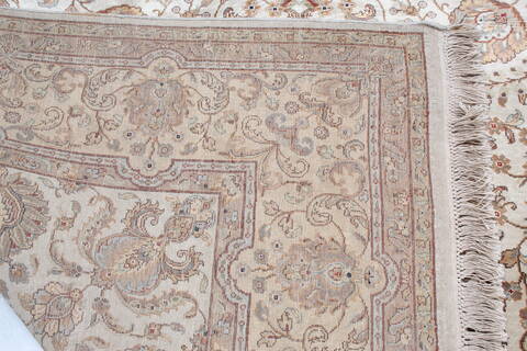 Jaipur White Hand Knotted 60 X 90 Area Rug 905-137535 Image 10