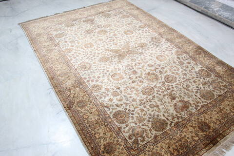 Jaipur White Hand Knotted 60 X 90 Area Rug 905-137535 Image 2