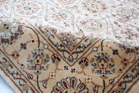 Jaipur Beige Hand Knotted 311 X 60 Area Rug 905-137537 Image 3