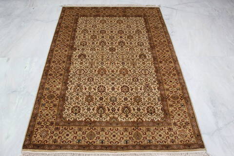 Jaipur White Hand Knotted 41 X 62 Area Rug 905-137541 Image 5