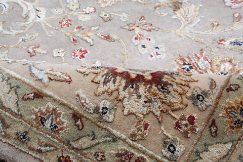 Jaipur Beige Hand Knotted 80 X 105 Area Rug 905-137546 Image 8