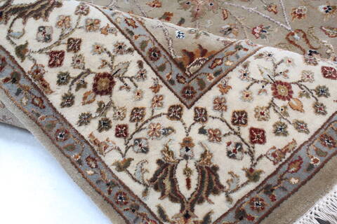Jaipur Brown Hand Knotted 41 X 61 Area Rug 905-137559 Image 4