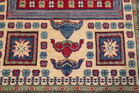 Kazak Beige Hand Knotted 410 X 68 Area Rug 700-137611 Image 4