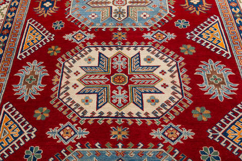 Kazak Red Hand Knotted 68 X 97 Area Rug 700-137621 Image 3